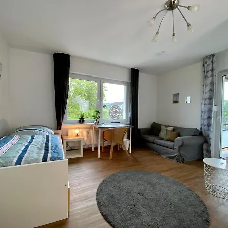 Haus Im Gruenen 보른하임