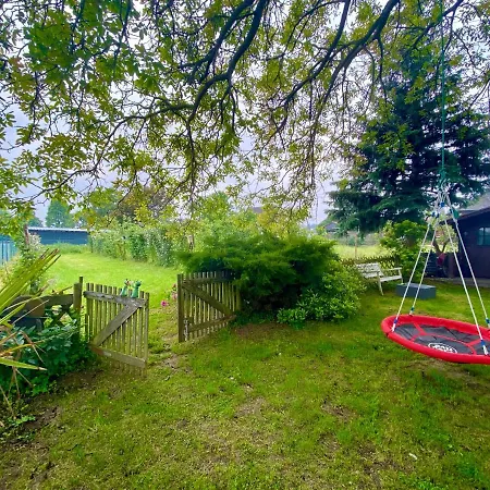 Haus Im Gruenen 펜션