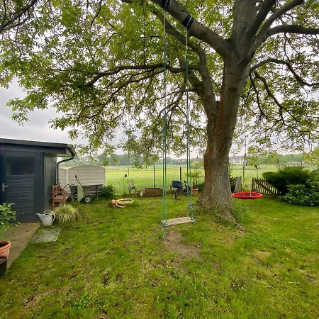 Haus Im Gruenen Prázdninový dům *