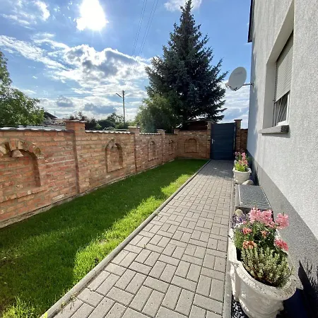 펜션 Haus Im Gruenen