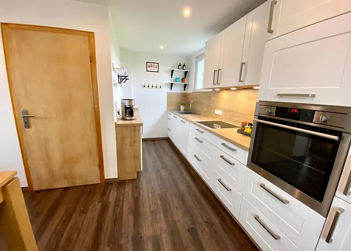 Haus Im Gruenen * Bornheim (Rheinland)