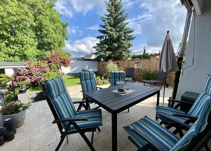 Vakantiehuis Haus Im Gruenen Bornheim (Rheinland)